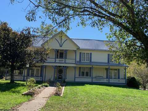 23434 Staunton Turnpike, Smithville, WV 26178