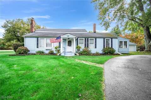 8814 Lake Shore Boulevard, Mentor, OH 44060