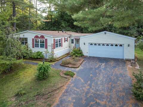 29 Murray Drive, Rochester, NH 03868