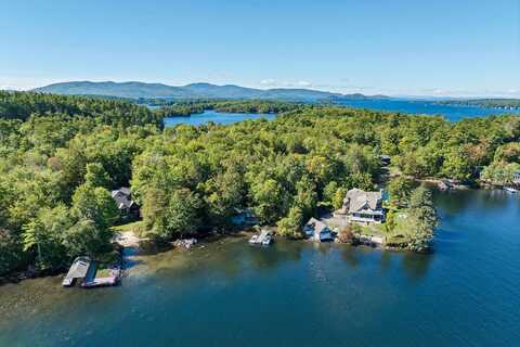 5 Delings Cove Road, Wolfeboro, NH 03894