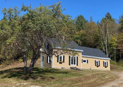 8 Plain Road, Dummer, NH 03588