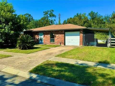 2608 FLAMINGO Drive, Saint Bernard, LA 70085