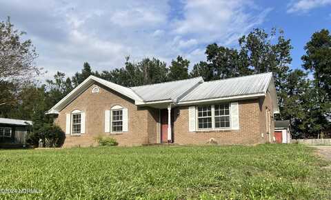 1425 Birdneck Circle, Greenville, NC 27858