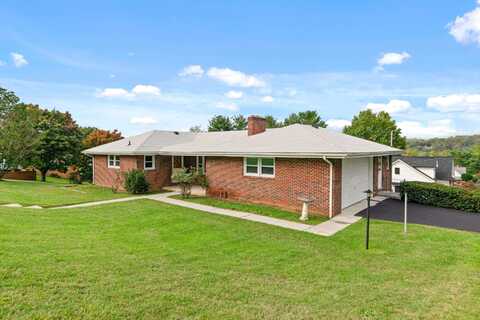 2001 4th Street, Radford, VA 24141