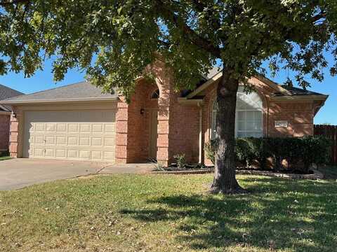 9133 Tyne Trail, Fort Worth, TX 76118