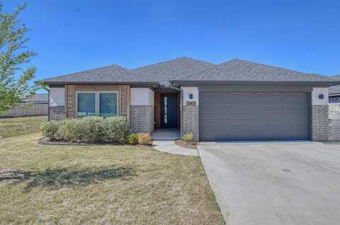 13413 Grass Plain Avenue, Yukon, OK 73099