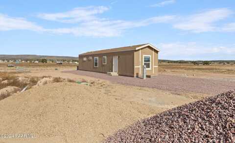 370 Paris Trail, Paulden, AZ 86334