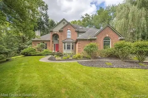 30755 FRANKLIN WOODS, Franklin, MI 48025