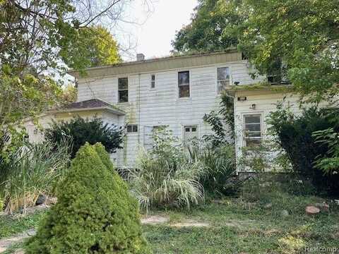 4164 N GENESEE Road, Flint, MI 48506