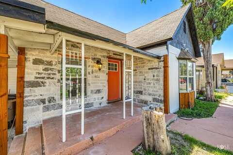 33 E 18th St, San Angelo, TX 76903