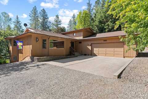 23621 N Whispering Pines Rd, Colbert, WA 99005