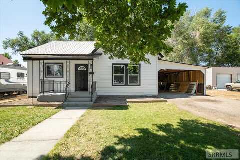 136 S Milton Avenue, Shelley, ID 83274