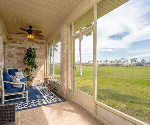 29 Torrey Pines Rd., Laguna Vista, TX 78578