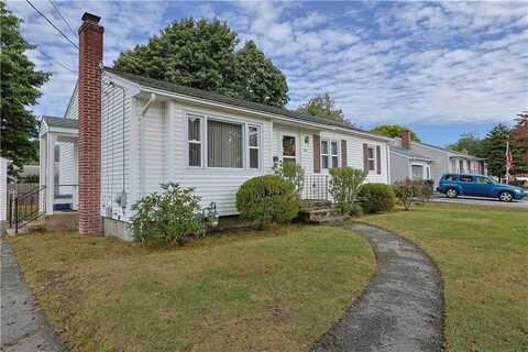 867 Church Avenue, Warwick, RI 02889