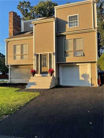 8 Bicentennial Way, North Providence, RI 02911