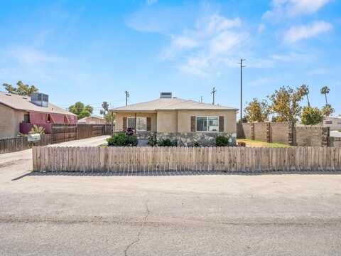 703 E Elm Street, Hanford, CA 93230