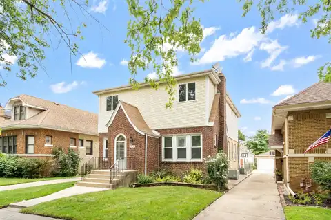 7324 W Lunt Avenue, Chicago, IL 60631