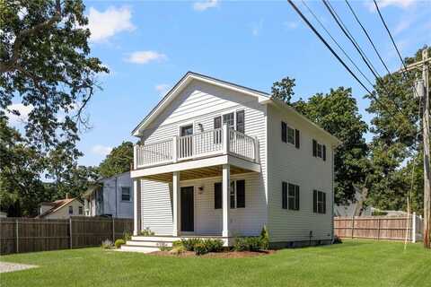 225 Haswill Street, Warwick, RI 02889