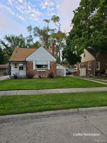 Kenosha, HARPER WOODS, MI 48225