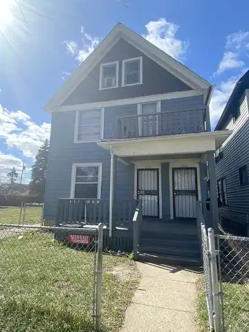 26Th, MILWAUKEE, WI 53206