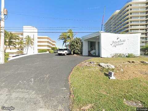Ocean, HIGHLAND BEACH, FL 33487