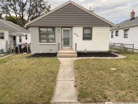 Villard, MILWAUKEE, WI 53218