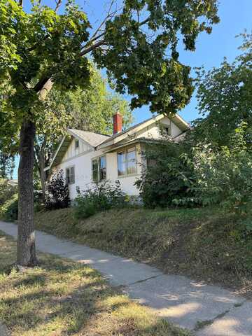 22Nd, MINNEAPOLIS, MN 55407