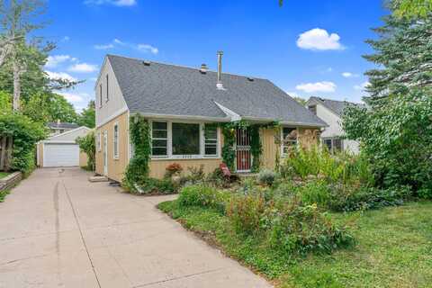 6Th, SAINT PAUL, MN 55119