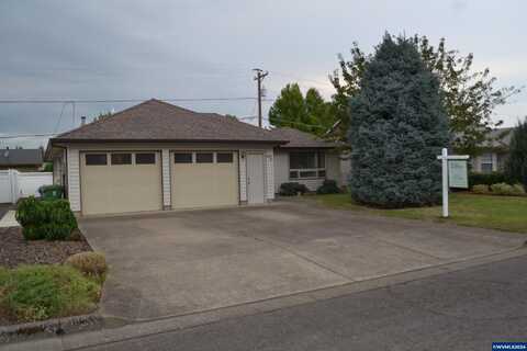 Heather, WOODBURN, OR 97071