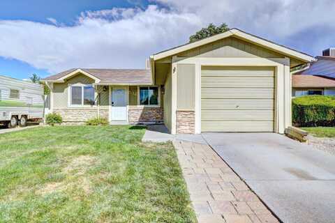 Sara, CLIFTON, CO 81520