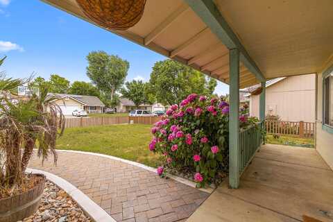 Lyndsey, ANDERSON, CA 96007