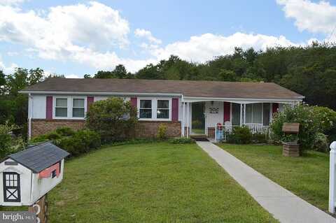 Waterfront, HANOVER, PA 17331