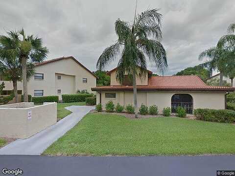 Avenida Estancia, VENICE, FL 34292