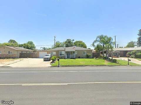 Ashlan, FRESNO, CA 93727