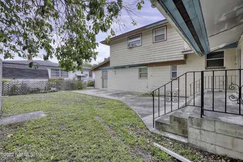 College, JACKSONVILLE, FL 32209