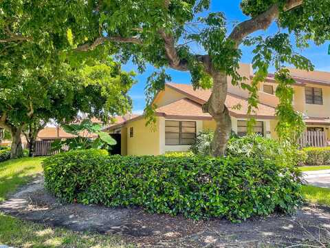 97Th, PEMBROKE PINES, FL 33025