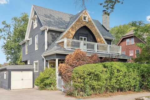 Downer, MILWAUKEE, WI 53211