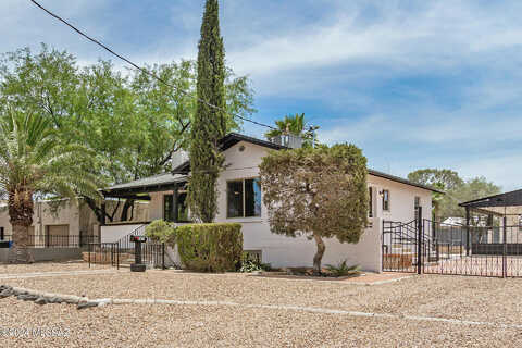 Lee, TUCSON, AZ 85716