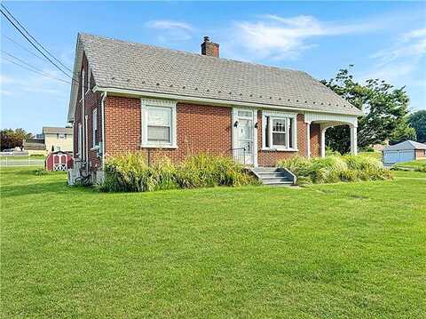 Lawn, NAZARETH, PA 18064