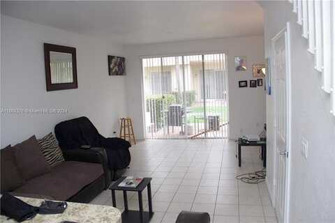 Gardenia, RIVIERA BEACH, FL 33404