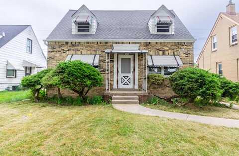 36Th, MILWAUKEE, WI 53216