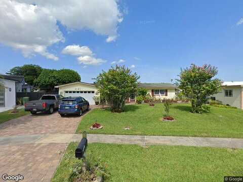 119Th, PEMBROKE PINES, FL 33026