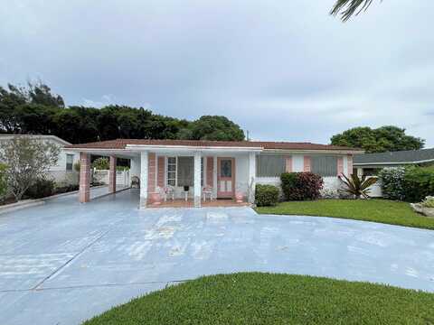 31St, RIVIERA BEACH, FL 33404