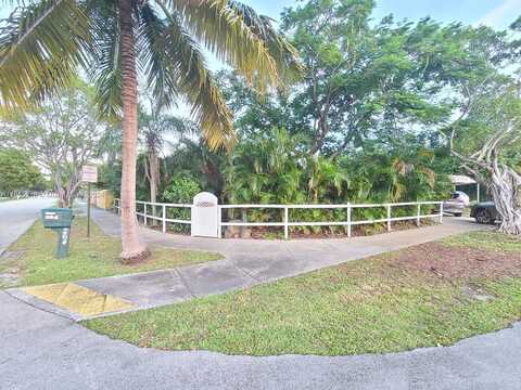 44Th, DEERFIELD BEACH, FL 33064