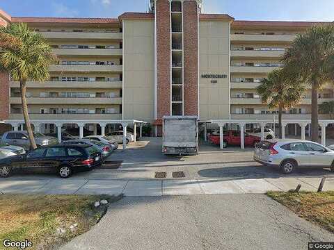 Crystal Lake, DEERFIELD BEACH, FL 33064