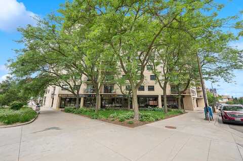 Nicollet, MINNEAPOLIS, MN 55403