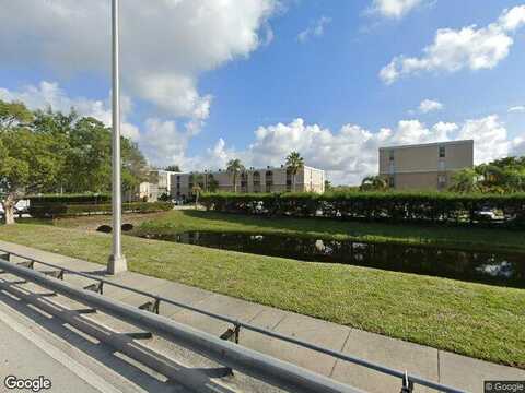 University, PEMBROKE PINES, FL 33024