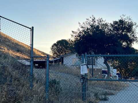 Soledad Canyon, SANTA CLARITA, CA 91390