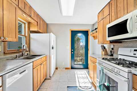 Silver Lake, WEST BEND, WI 53095