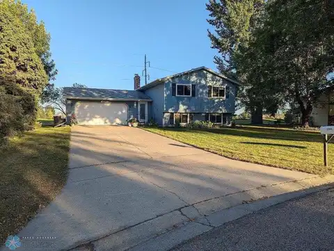 Walnut, MOORHEAD, MN 56560